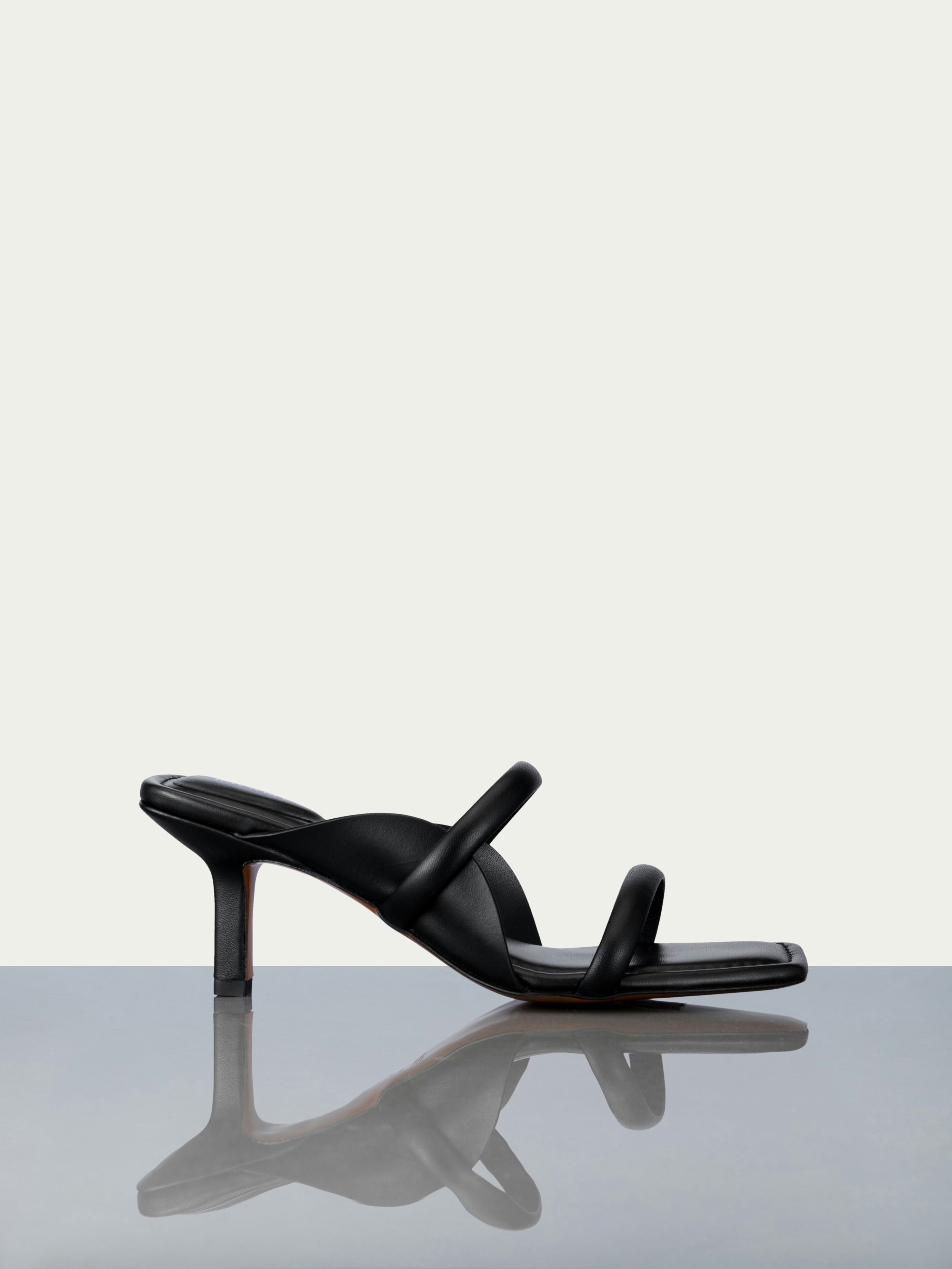 shoe side view